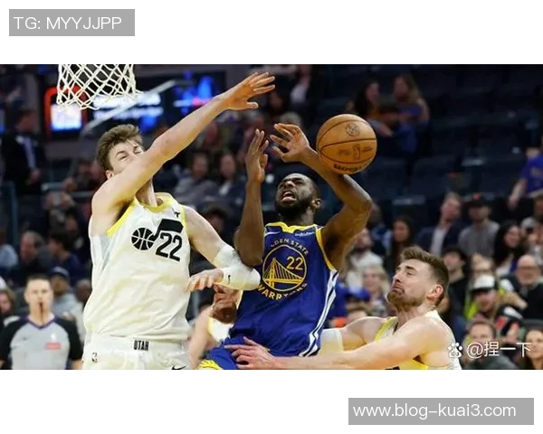 2019年NBA季后赛勇士与雷霆激战回顾精彩瞬间与战术分析